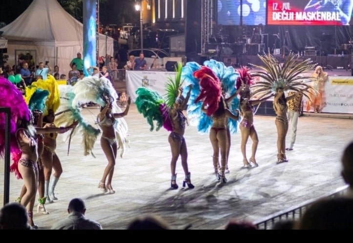 Karnevalski samba show program